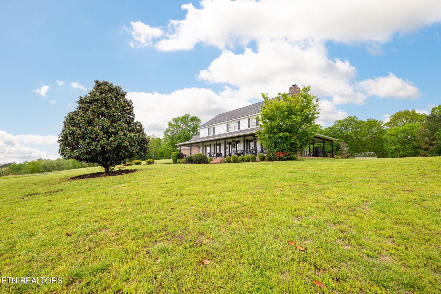 Niota, Tennessee, 37826, United States, 5 Bedrooms Bedrooms, ,4 BathroomsBathrooms,Residential,Forsale,1946771