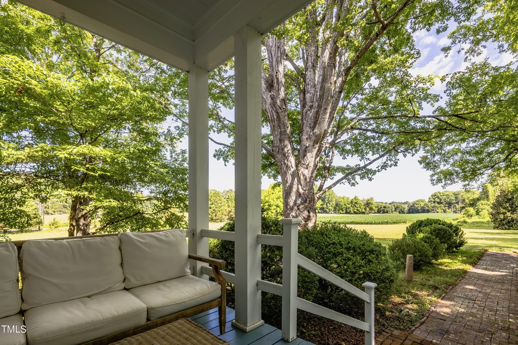 Mebane, North Carolina, 27302, United States, 5 Bedrooms Bedrooms, ,6.5 BathroomsBathrooms,Residential,Forsale,1912779