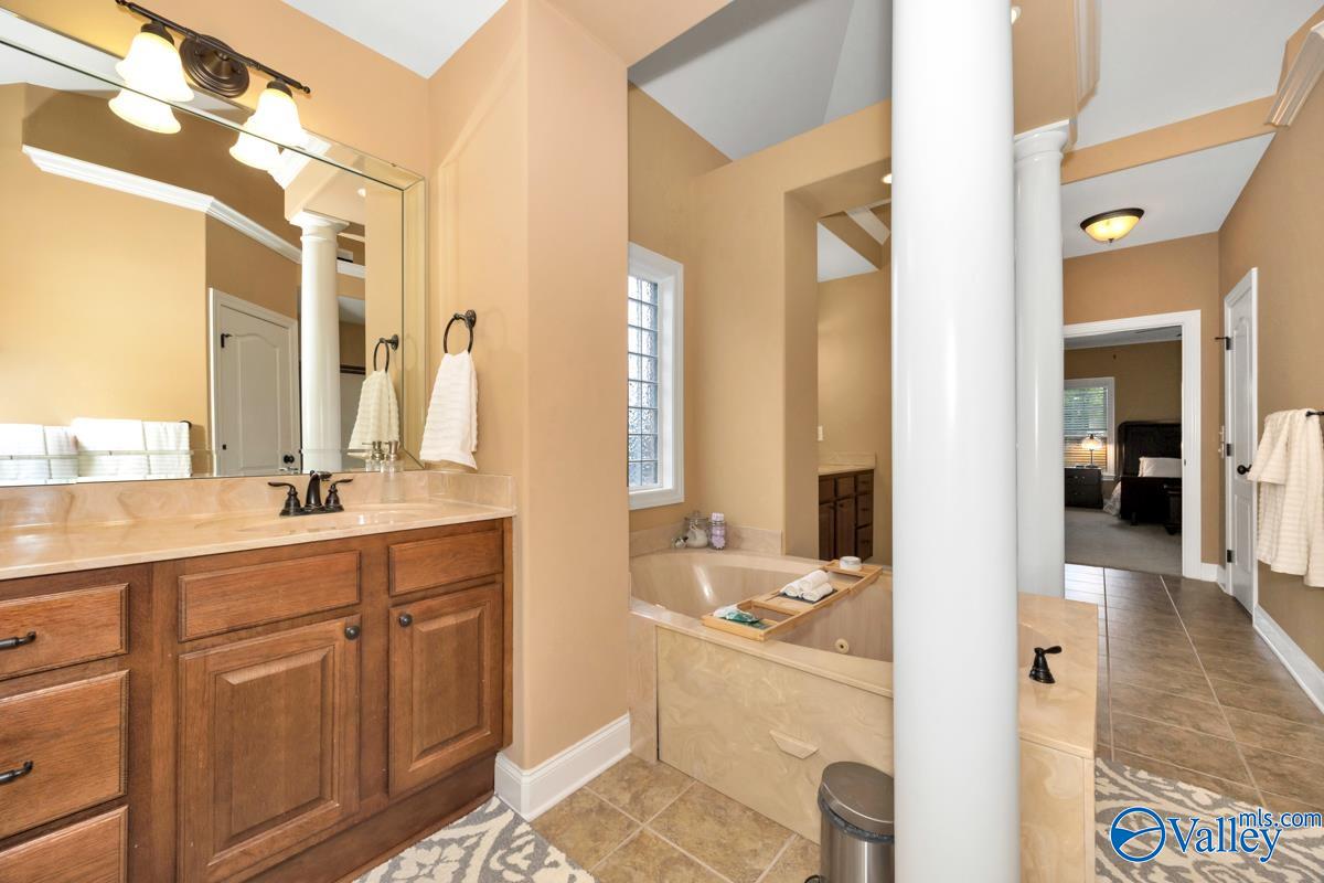 Madison, Alabama, 35756, United States, 5 Bedrooms Bedrooms, ,3.5 BathroomsBathrooms,Residential,Forsale,2007683