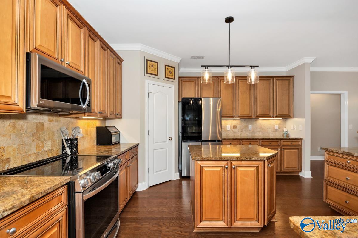 Madison, Alabama, 35758, United States, 5 Bedrooms Bedrooms, ,4.5 BathroomsBathrooms,Residential,Forsale,2007684