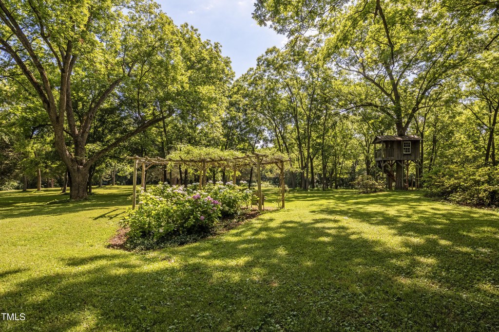 Mebane, North Carolina, 27302, United States, 5 Bedrooms Bedrooms, ,6.5 BathroomsBathrooms,Residential,Forsale,1912779
