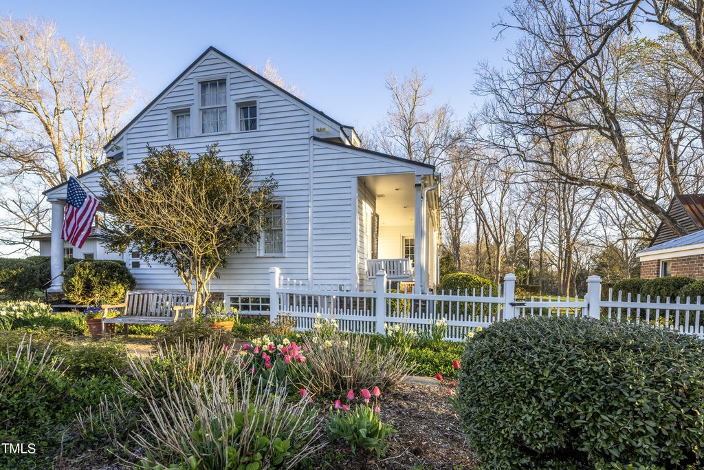 Mebane, North Carolina, 27302, United States, 5 Bedrooms Bedrooms, ,6.5 BathroomsBathrooms,Residential,Forsale,1912779
