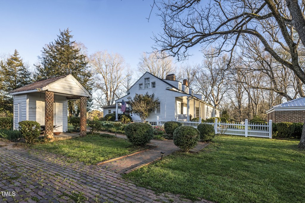 Mebane, North Carolina, 27302, United States, 5 Bedrooms Bedrooms, ,6.5 BathroomsBathrooms,Residential,Forsale,1912779