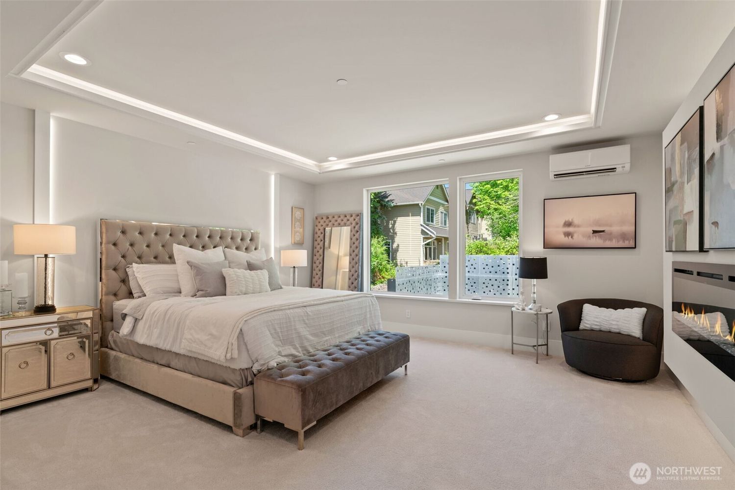 Bellevue, Washington, 98005, United States, 5 Bedrooms Bedrooms, ,4 BathroomsBathrooms,Residential,Forsale,1968161