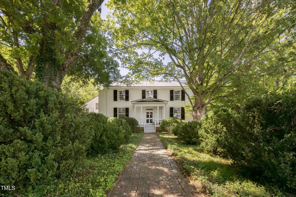 Mebane, North Carolina, 27302, United States, 5 Bedrooms Bedrooms, ,6.5 BathroomsBathrooms,Residential,Forsale,1912779