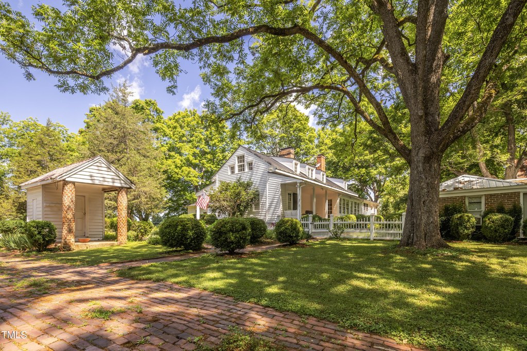 Mebane, North Carolina, 27302, United States, 5 Bedrooms Bedrooms, ,6.5 BathroomsBathrooms,Residential,Forsale,1912779