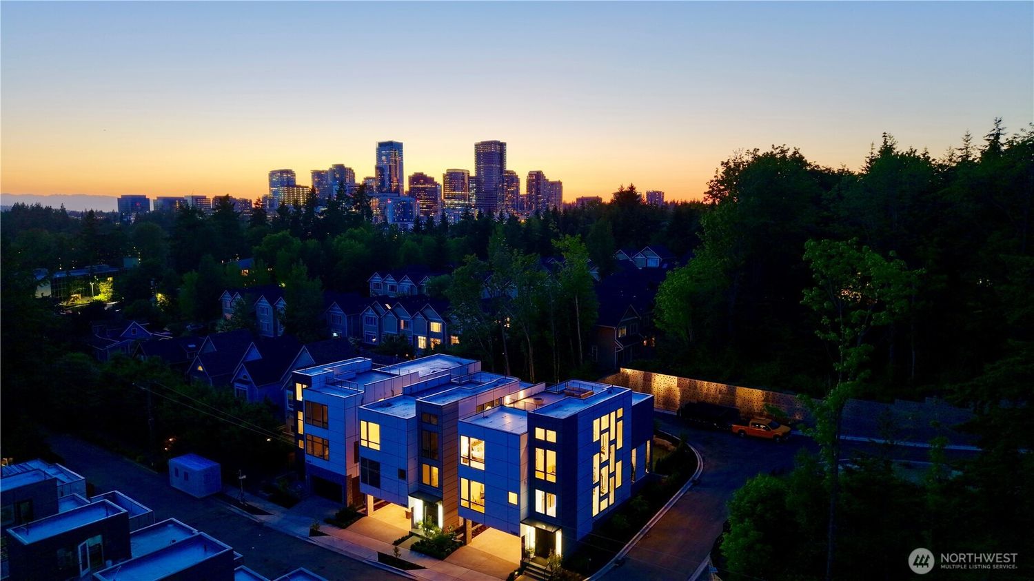 Bellevue, Washington, 98005, United States, 5 Bedrooms Bedrooms, ,4 BathroomsBathrooms,Residential,Forsale,1968161