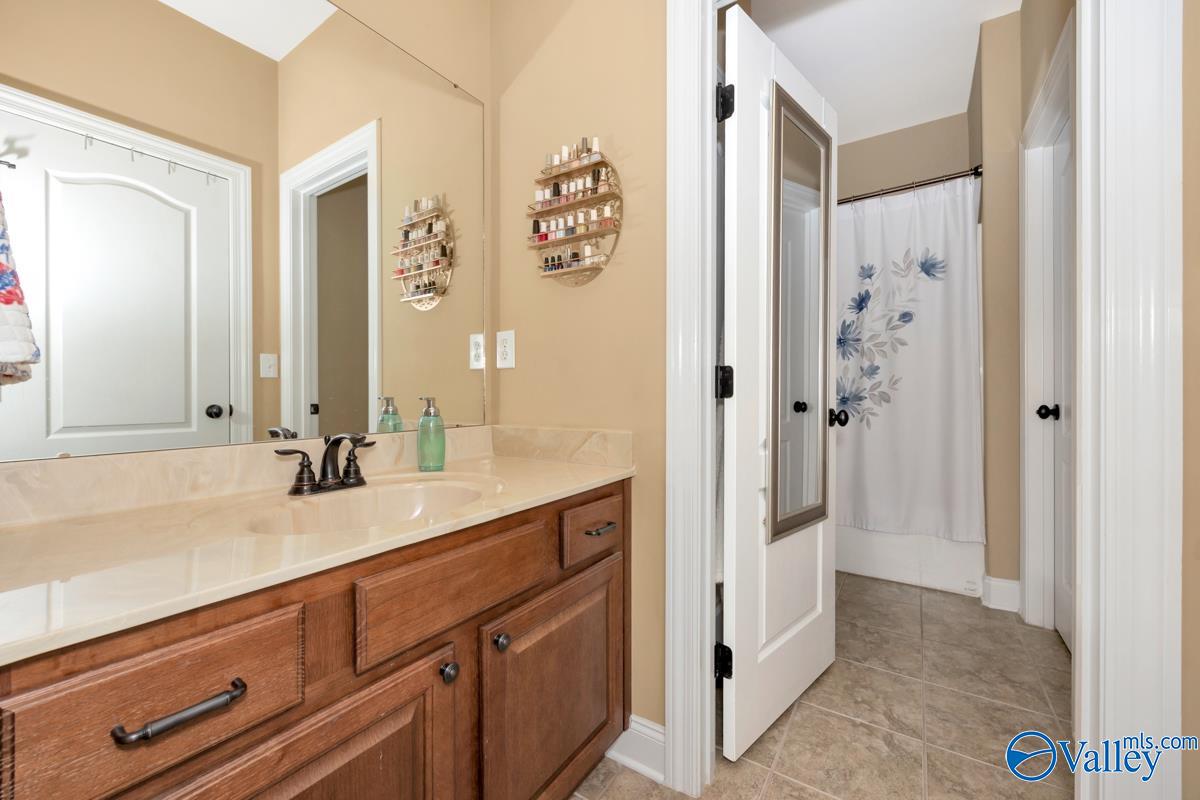 Madison, Alabama, 35756, United States, 5 Bedrooms Bedrooms, ,3.5 BathroomsBathrooms,Residential,Forsale,2007683