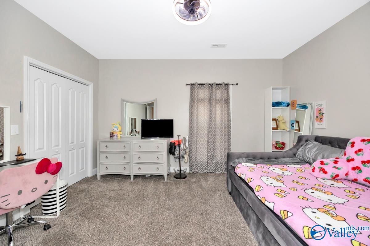 Madison, Alabama, 35758, United States, 5 Bedrooms Bedrooms, ,4.5 BathroomsBathrooms,Residential,Forsale,2007684