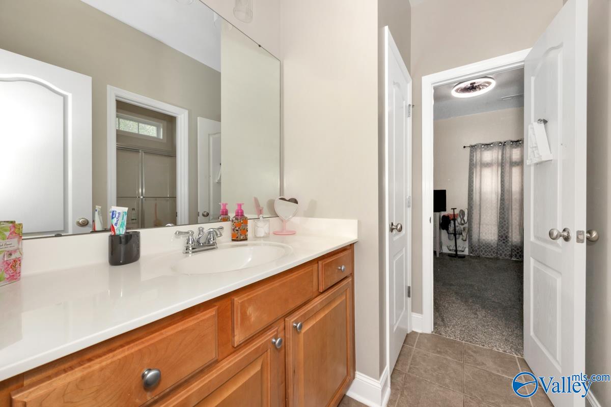 Madison, Alabama, 35758, United States, 5 Bedrooms Bedrooms, ,4.5 BathroomsBathrooms,Residential,Forsale,2007684