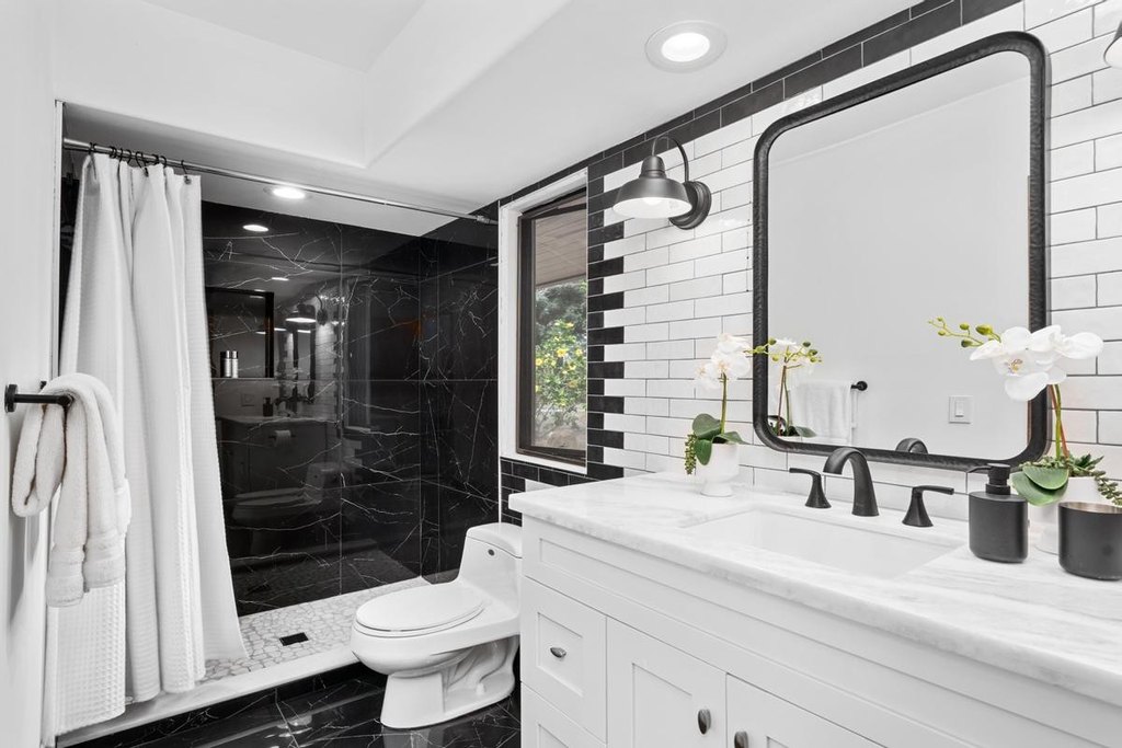Hawi, Hawaii, 96719, United States, 5 Bedrooms Bedrooms, ,6.5 BathroomsBathrooms,Residential,Forsale,1929299