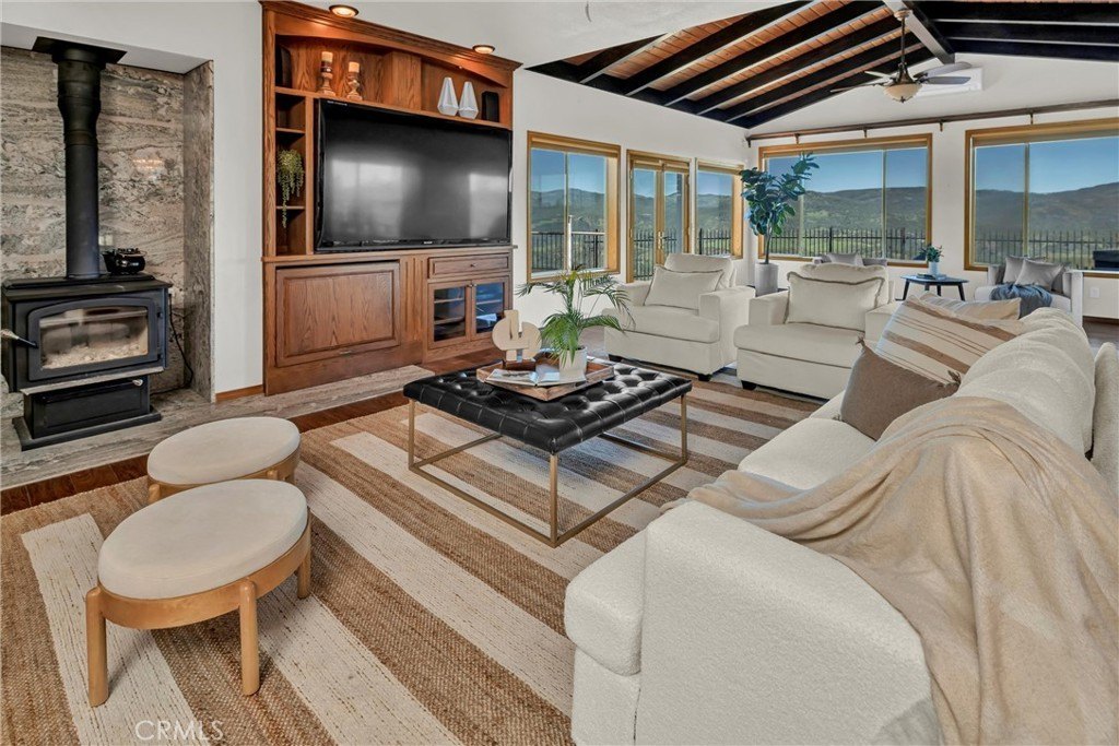 Lower Lake, California, 95457, United States, 4 Bedrooms Bedrooms, ,2.5 BathroomsBathrooms,Residential,Forsale,1929181