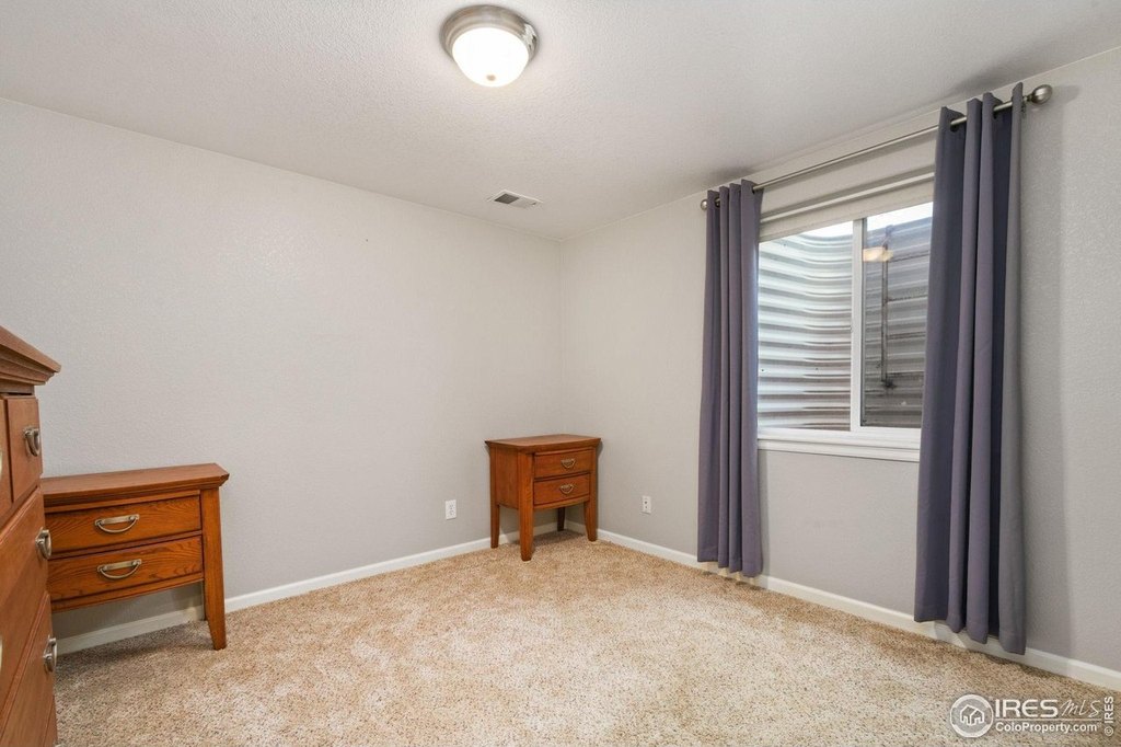 Windsor, Colorado, 80550, United States, 5 Bedrooms Bedrooms, ,3 BathroomsBathrooms,Residential,Forsale,1926798