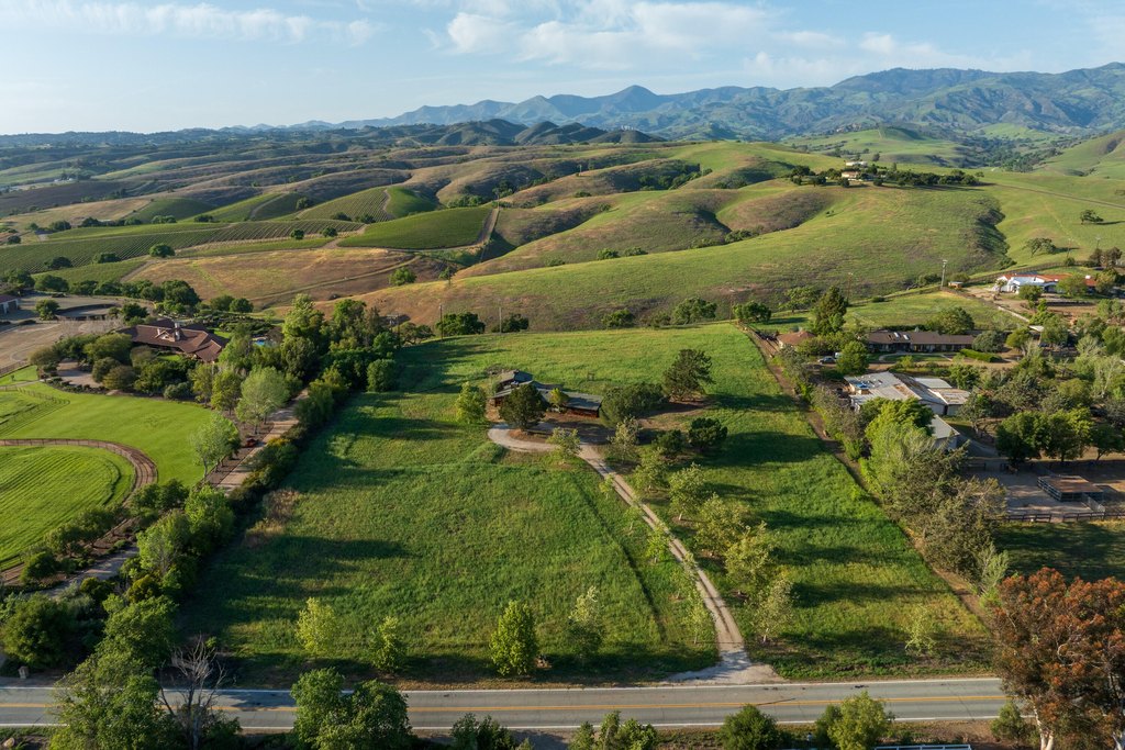 SANTA YNEZ, California, 93460, United States, 3 Bedrooms Bedrooms, ,3 BathroomsBathrooms,Residential,Forsale,1941488