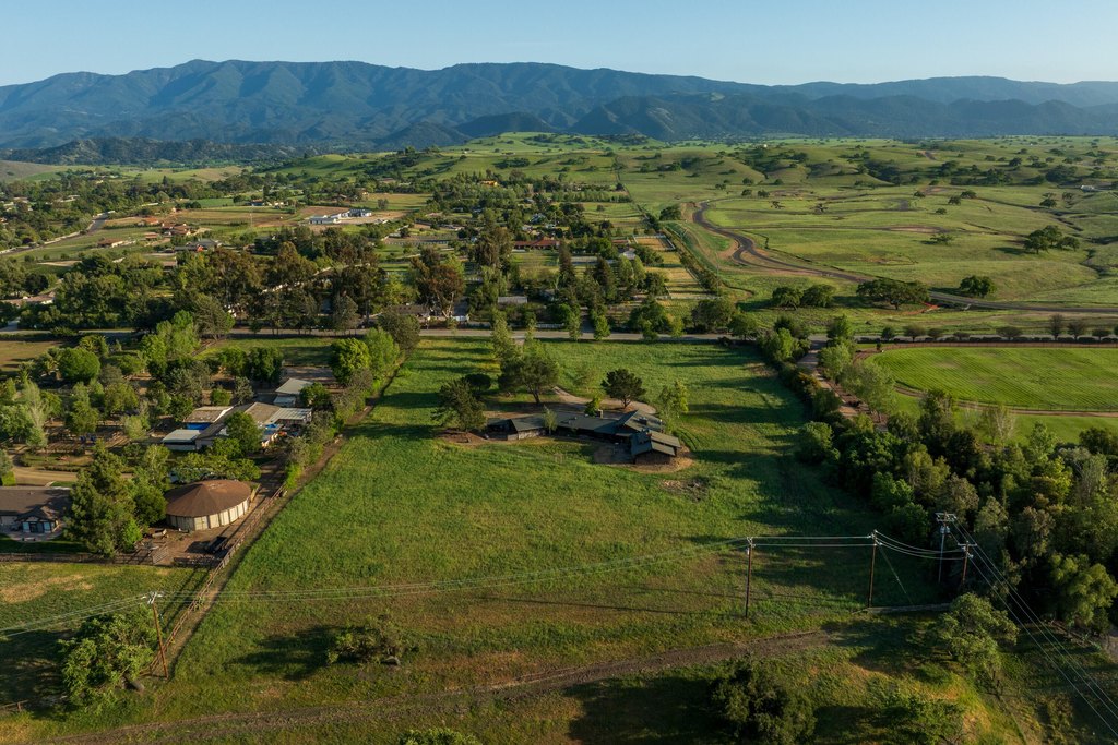 SANTA YNEZ, California, 93460, United States, 3 Bedrooms Bedrooms, ,3 BathroomsBathrooms,Residential,Forsale,1941488