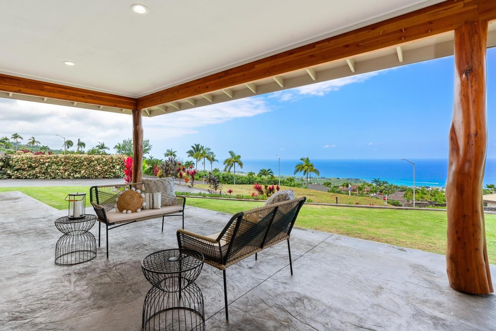 Kailua Kona, Hawaii, 96740, United States, 4 Bedrooms Bedrooms, ,3 BathroomsBathrooms,Residential,Forsale,1953837