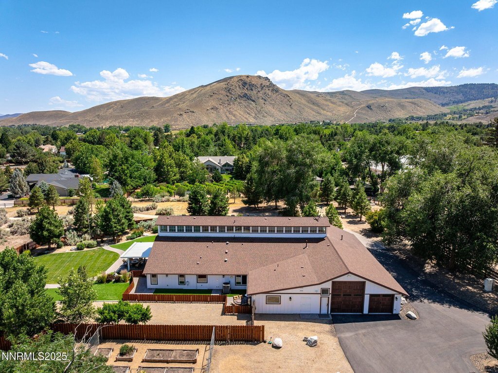 Carson City, Nevada, 89703, United States, 2 Bedrooms Bedrooms, ,3.5 BathroomsBathrooms,Residential,Forsale,1936735