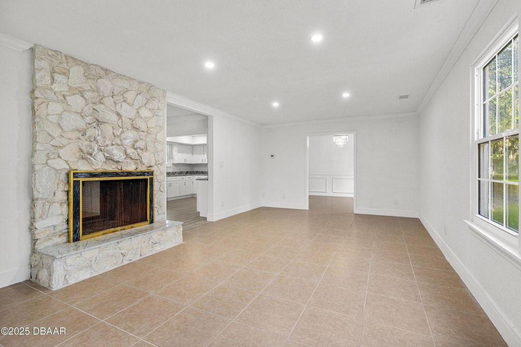 Orange City, Florida, 32763, United States, 5 Bedrooms Bedrooms, ,4.5 BathroomsBathrooms,Residential,Forsale,1919148