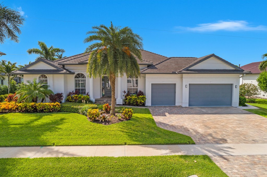 Marco Island, Florida, 34145, United States, 3 Bedrooms Bedrooms, ,2 BathroomsBathrooms,Residential,Forsale,2011559