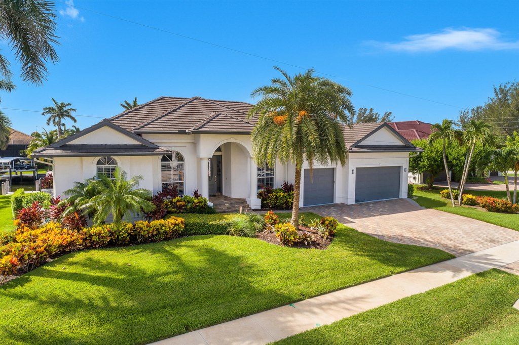 Marco Island, Florida, 34145, United States, 3 Bedrooms Bedrooms, ,2 BathroomsBathrooms,Residential,Forsale,2011559