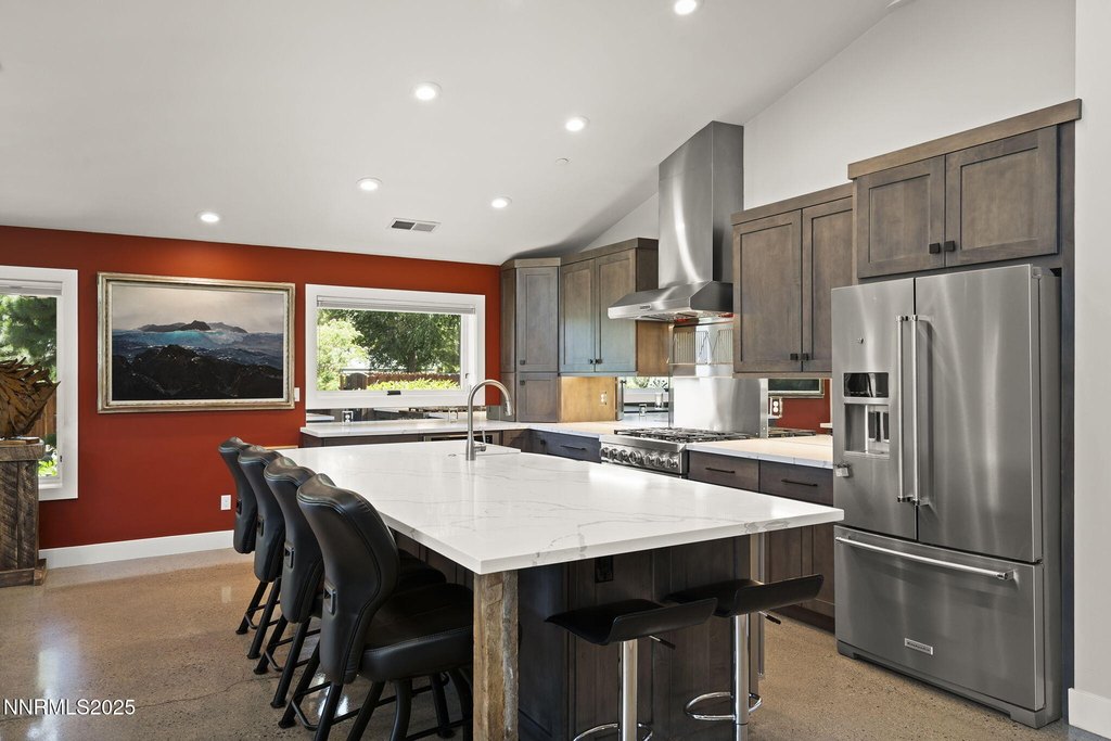 Carson City, Nevada, 89703, United States, 2 Bedrooms Bedrooms, ,3.5 BathroomsBathrooms,Residential,Forsale,1936735