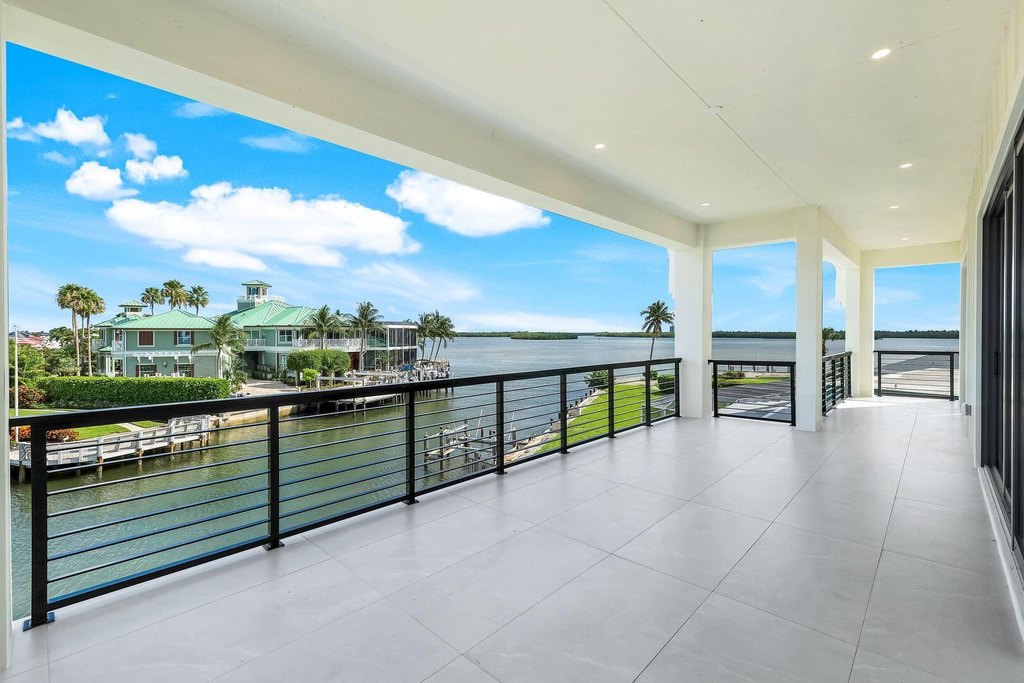 Marco Island, Florida, 34145, United States, 5 Bedrooms Bedrooms, ,5.5 BathroomsBathrooms,Residential,Forsale,1954183