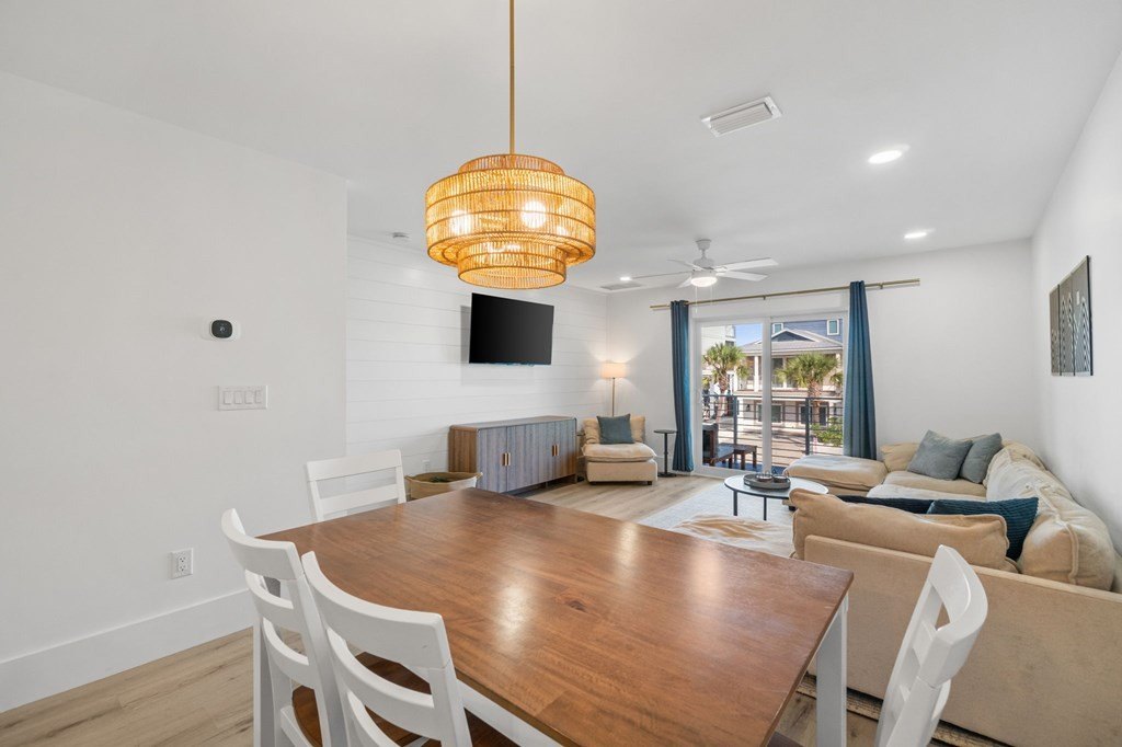 Mexico Beach, Florida, 32456, United States, 4 Bedrooms Bedrooms, ,4.5 BathroomsBathrooms,Residential,Forsale,1946756