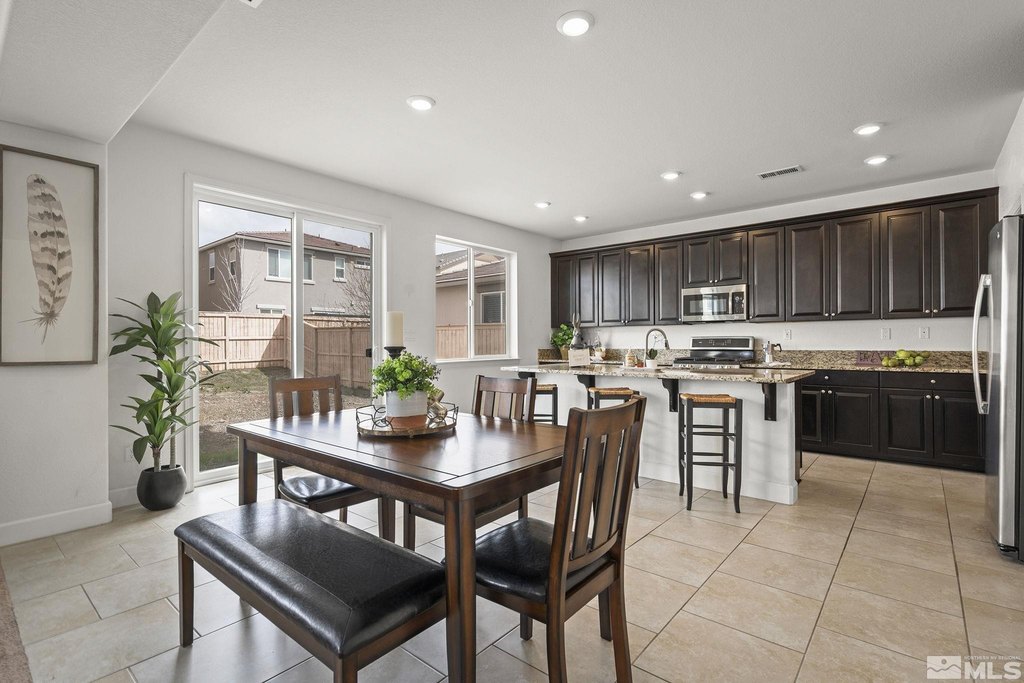 Reno, Nevada, 89521, United States, 3 Bedrooms Bedrooms, ,2.5 BathroomsBathrooms,Residential,Forsale,1888825