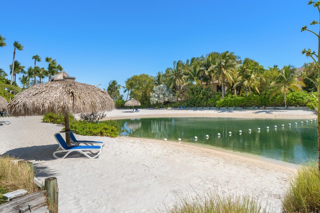 Shark Key, Florida, 33040, United States, ,Land,Forsale,1944367