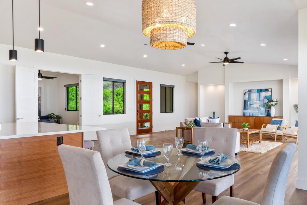 Kailua Kona, Hawaii, 96740, United States, 4 Bedrooms Bedrooms, ,3 BathroomsBathrooms,Residential,Forsale,1953837