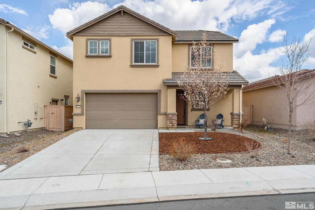 Reno, Nevada, 89521, United States, 3 Bedrooms Bedrooms, ,2.5 BathroomsBathrooms,Residential,Forsale,1888825