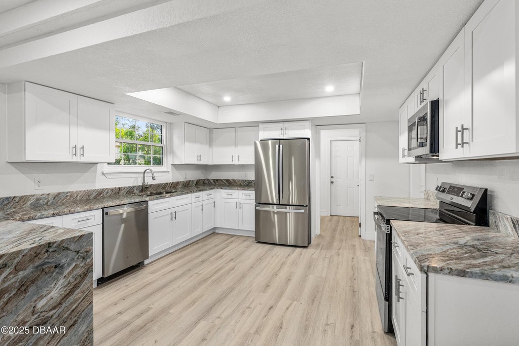 Orange City, Florida, 32763, United States, 5 Bedrooms Bedrooms, ,4.5 BathroomsBathrooms,Residential,Forsale,1919148