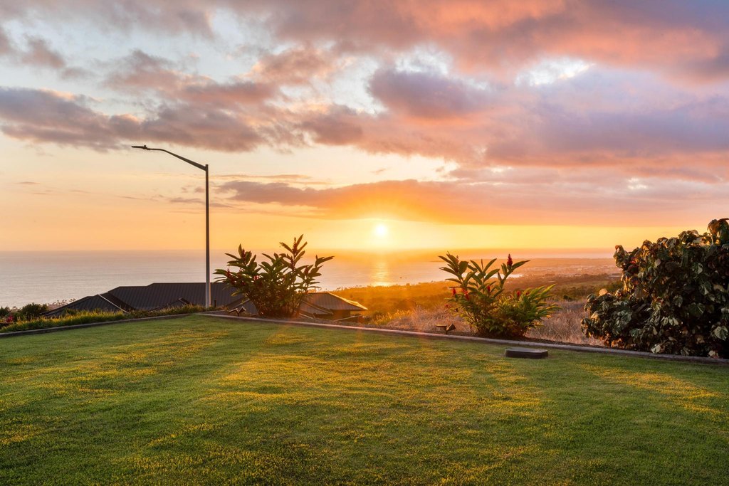 Kailua Kona, Hawaii, 96740, United States, 4 Bedrooms Bedrooms, ,3 BathroomsBathrooms,Residential,Forsale,1953837