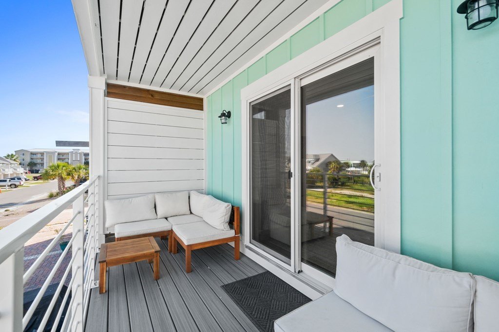 Mexico Beach, Florida, 32456, United States, 4 Bedrooms Bedrooms, ,4.5 BathroomsBathrooms,Residential,Forsale,1946756