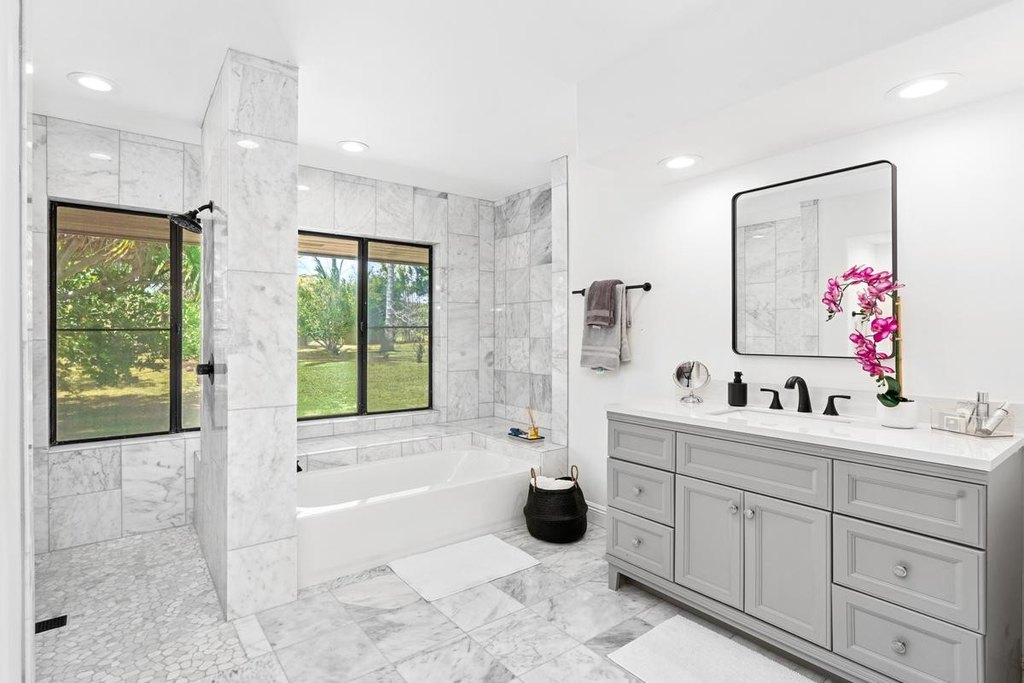 Hawi, Hawaii, 96719, United States, 5 Bedrooms Bedrooms, ,6.5 BathroomsBathrooms,Residential,Forsale,1929299