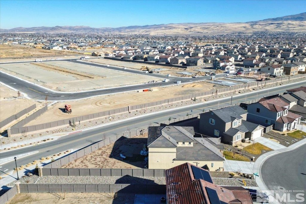 Sparks, Nevada, 89436, United States, 4 Bedrooms Bedrooms, ,3.5 BathroomsBathrooms,Residential,Forsale,1888842