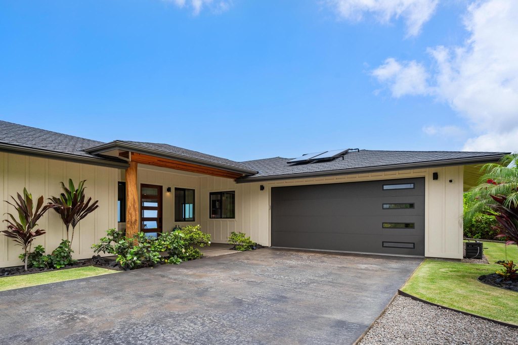 Kailua Kona, Hawaii, 96740, United States, 4 Bedrooms Bedrooms, ,3 BathroomsBathrooms,Residential,Forsale,1953837