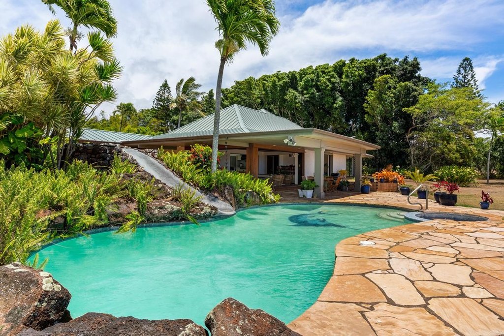 Hawi, Hawaii, 96719, United States, 5 Bedrooms Bedrooms, ,6.5 BathroomsBathrooms,Residential,Forsale,1929299