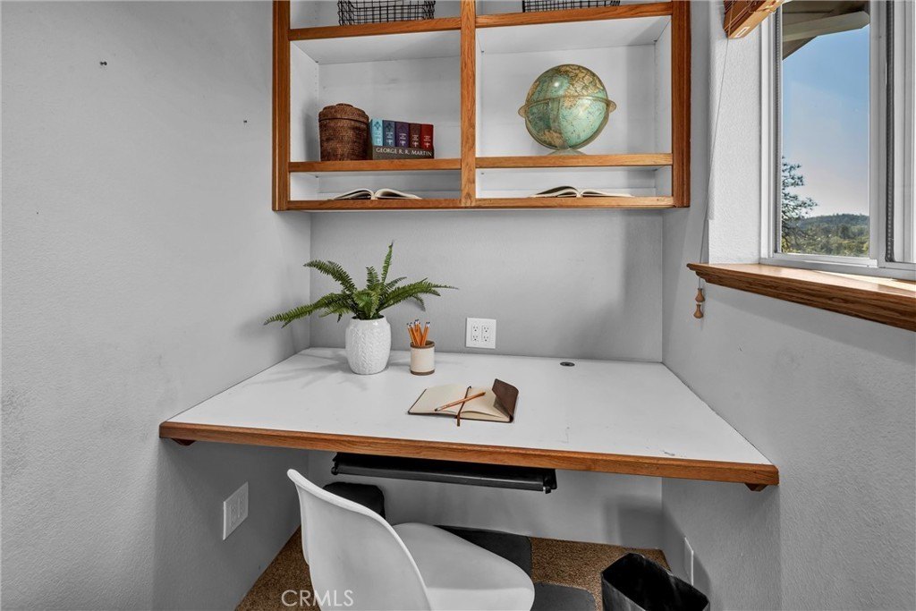 Lower Lake, California, 95457, United States, 4 Bedrooms Bedrooms, ,2.5 BathroomsBathrooms,Residential,Forsale,1929181