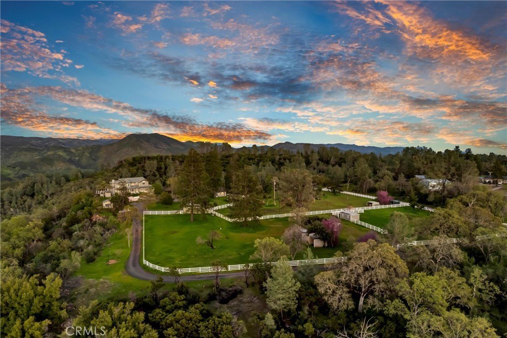 Lower Lake, California, 95457, United States, 4 Bedrooms Bedrooms, ,2.5 BathroomsBathrooms,Residential,Forsale,1929181