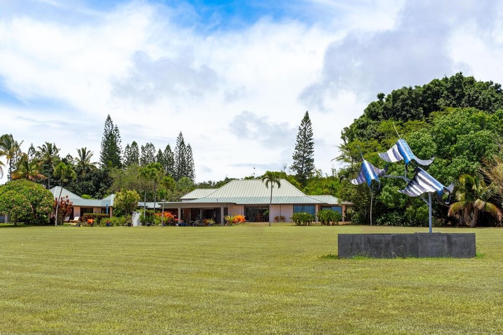 Hawi, Hawaii, 96719, United States, 5 Bedrooms Bedrooms, ,6.5 BathroomsBathrooms,Residential,Forsale,1929299
