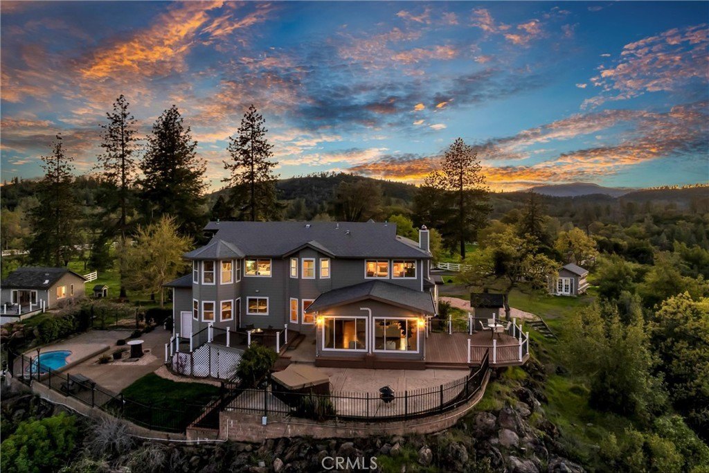 Lower Lake, California, 95457, United States, 4 Bedrooms Bedrooms, ,2.5 BathroomsBathrooms,Residential,Forsale,1929181