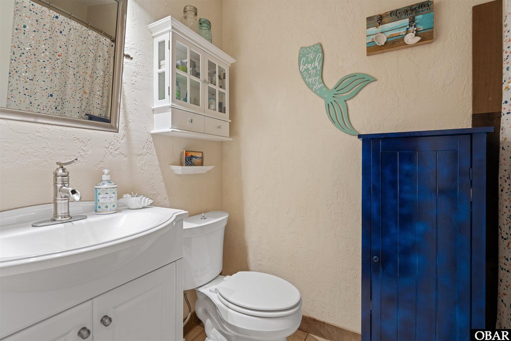 Kill Devil Hills, North Carolina, 27948, United States, 3 Bedrooms Bedrooms, ,3 BathroomsBathrooms,Residential,Forsale,1914384