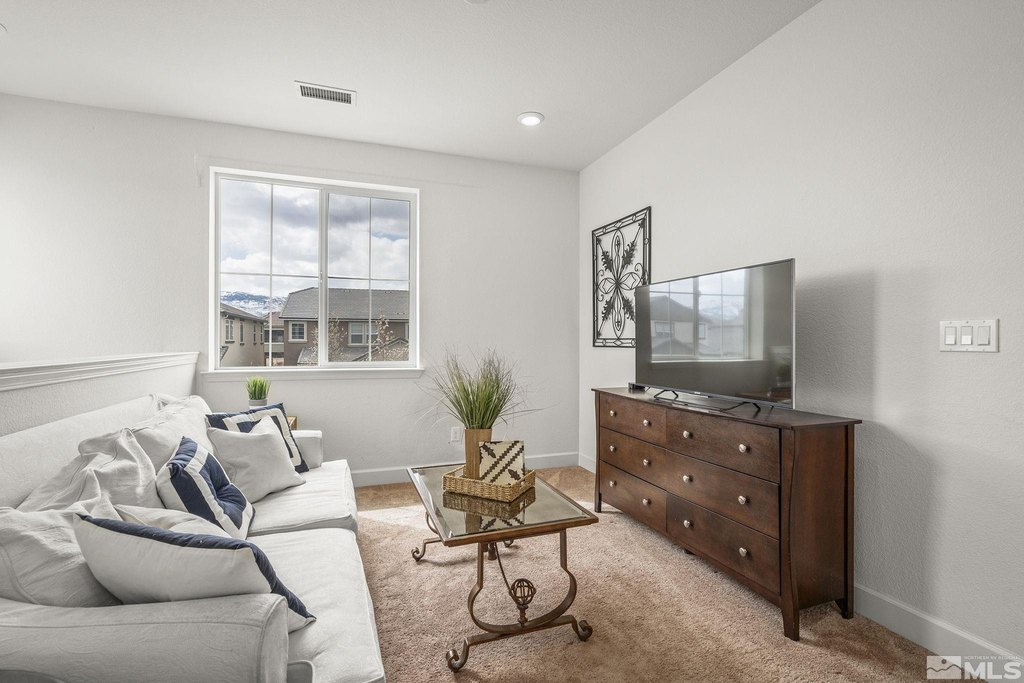 Reno, Nevada, 89521, United States, 3 Bedrooms Bedrooms, ,2.5 BathroomsBathrooms,Residential,Forsale,1888825