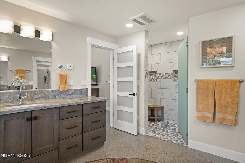 Carson City, Nevada, 89703, United States, 2 Bedrooms Bedrooms, ,3.5 BathroomsBathrooms,Residential,Forsale,1936735