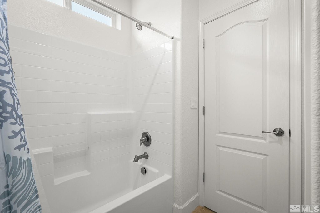 Reno, Nevada, 89521, United States, 3 Bedrooms Bedrooms, ,2.5 BathroomsBathrooms,Residential,Forsale,1888825