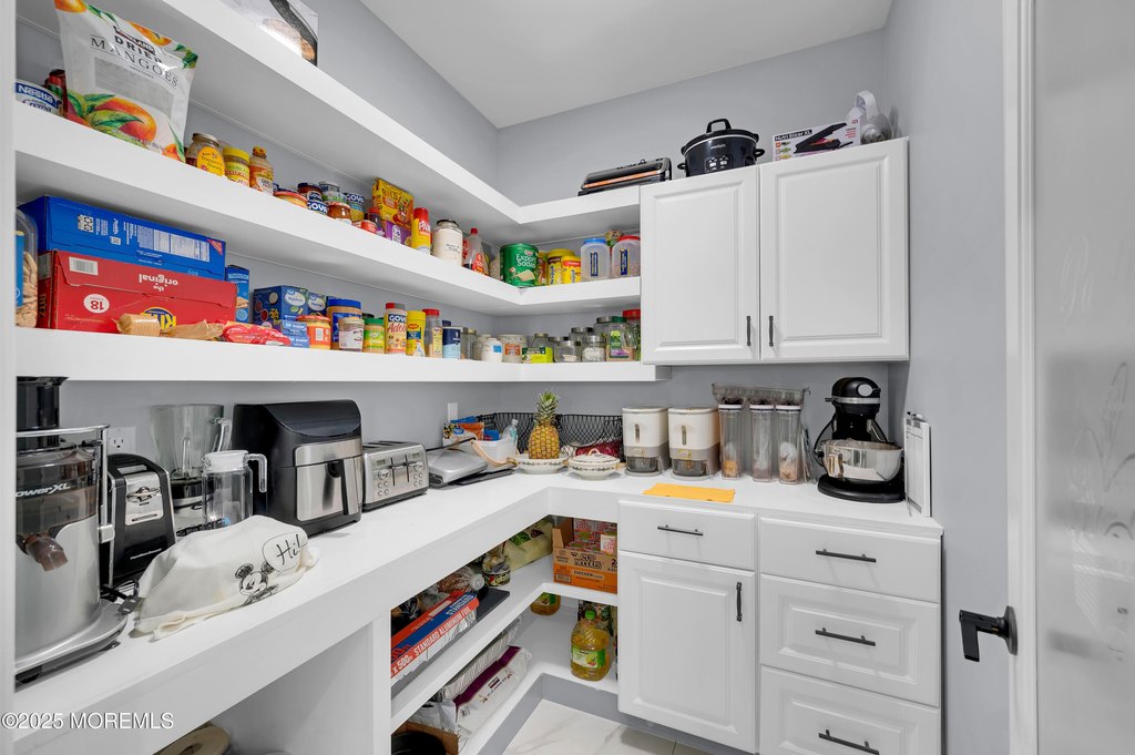 Pleasantville, New Jersey, 08232, United States, 4 Bedrooms Bedrooms, ,3.5 BathroomsBathrooms,Residential,Forsale,1922687