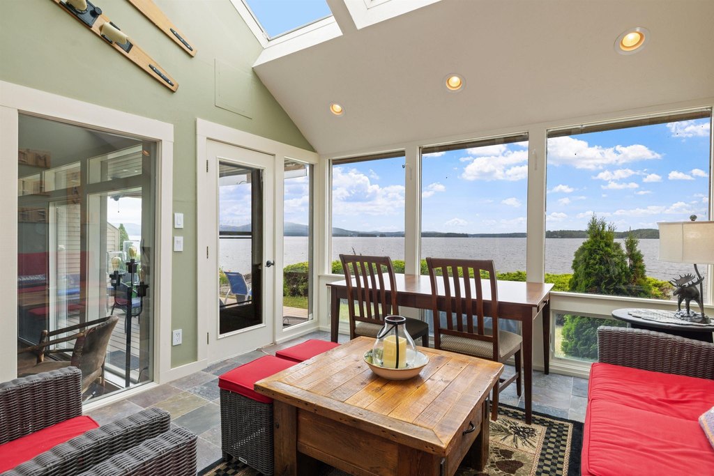 Moultonborough, New Hampshire, 03254, United States, 4 Bedrooms Bedrooms, ,3 BathroomsBathrooms,Residential,Forsale,1952911