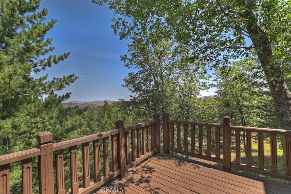 Lake Arrowhead, California, 92352, United States, 4 Bedrooms Bedrooms, ,4.5 BathroomsBathrooms,Residential,Forsale,1934021