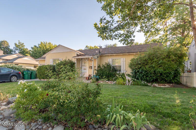 Reno, Nevada, 89509, United States, 3 Bedrooms Bedrooms, ,1 BathroomBathrooms,Residential,Forsale,1910300